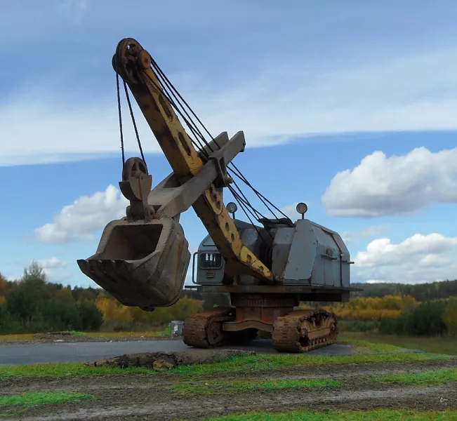 Сборная модель Экскаватор Э-754