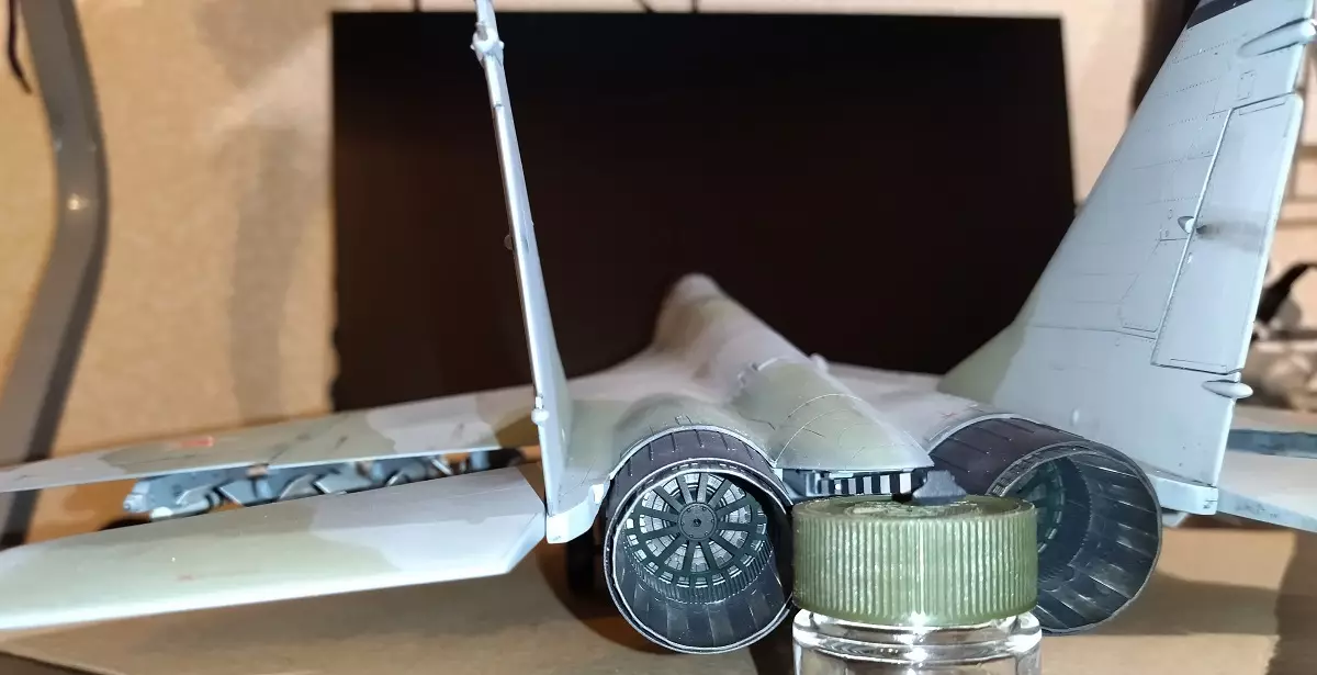 Сборная модель лесовоз с прицепом-роспуском 43204-10