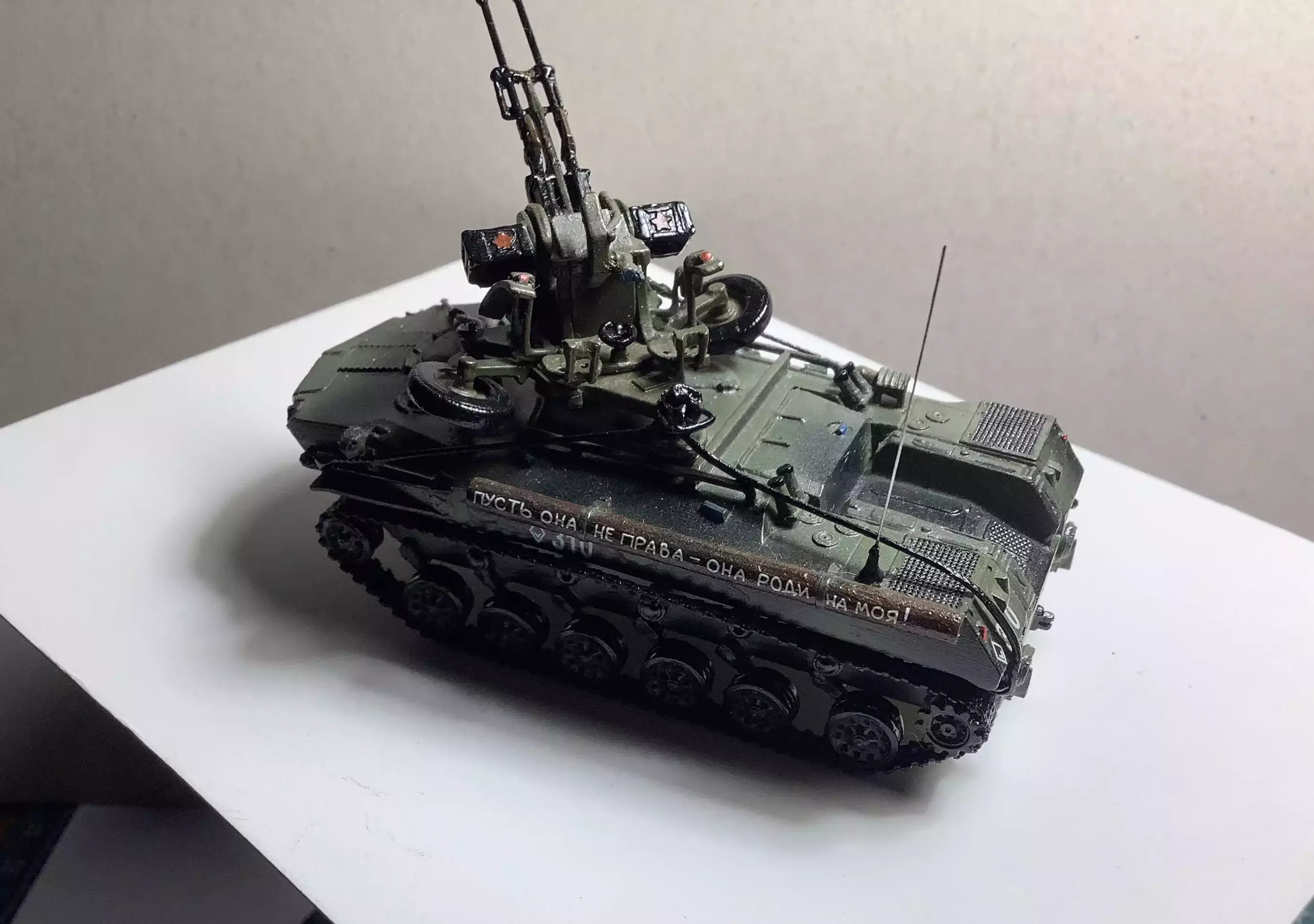 Сборная модель лесовоз с прицепом-роспуском 43204-10