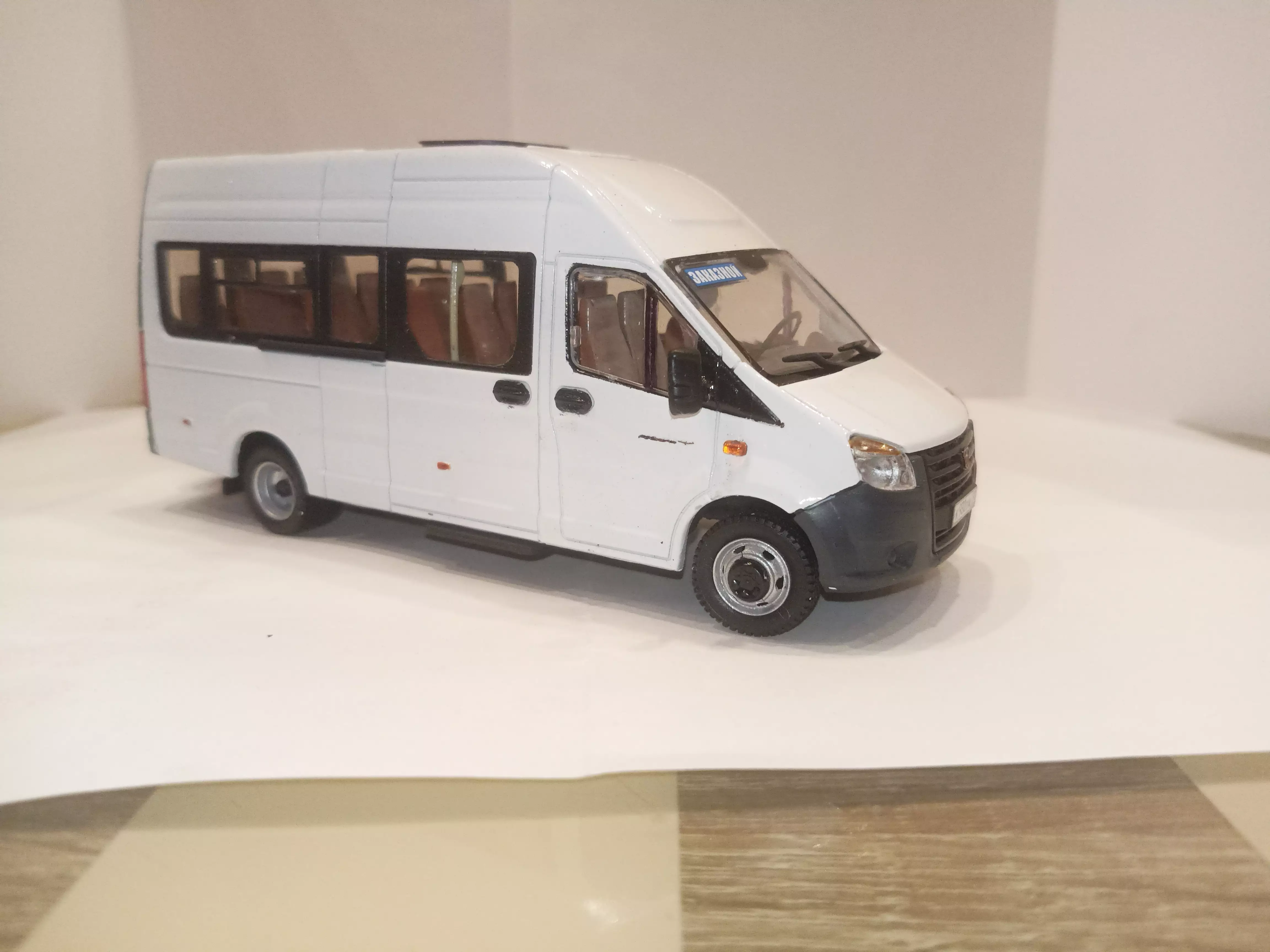 Сборная модель лесовоз с прицепом-роспуском 43204-10