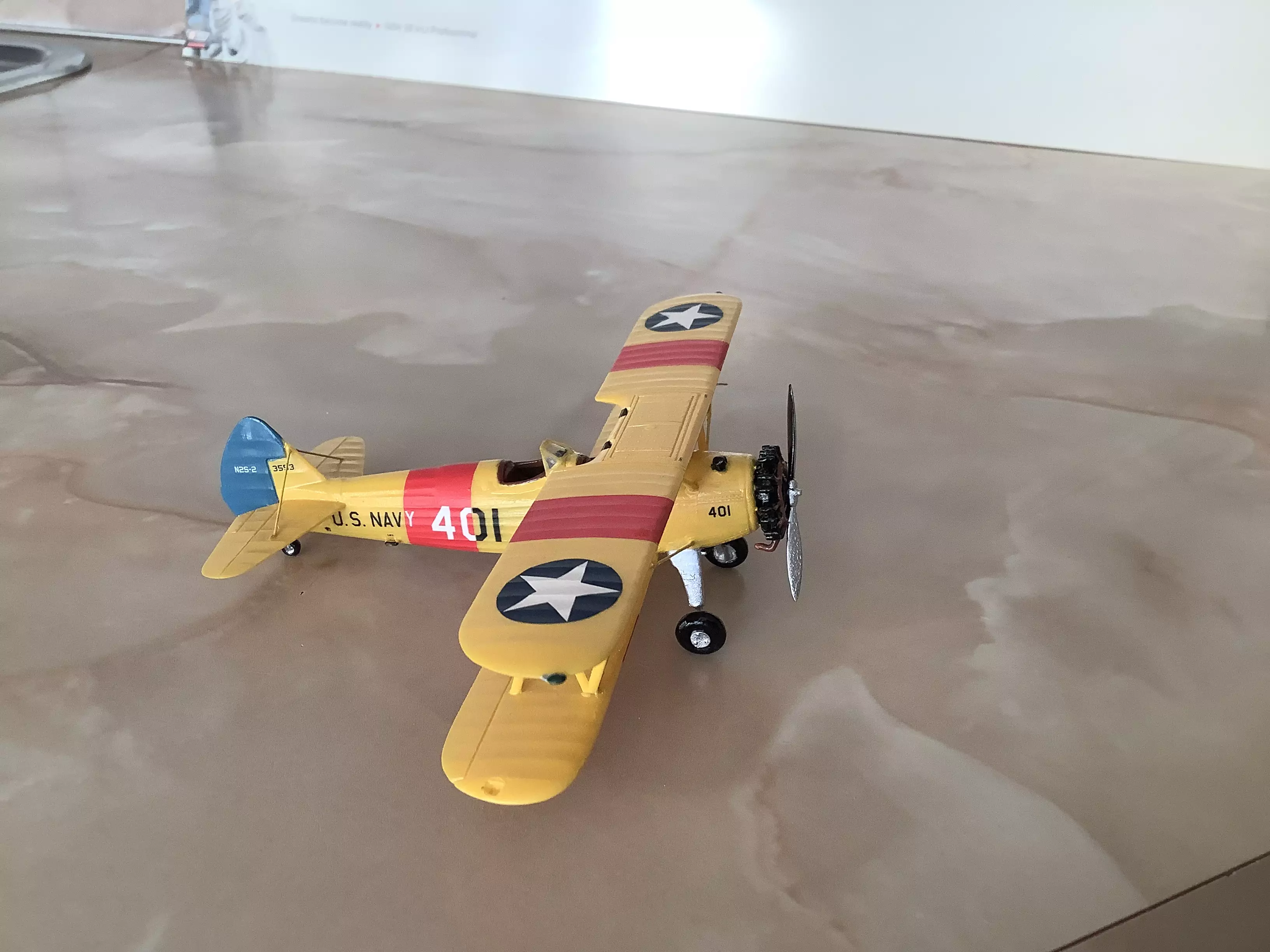 Самолет биплан Stearman Kaydet