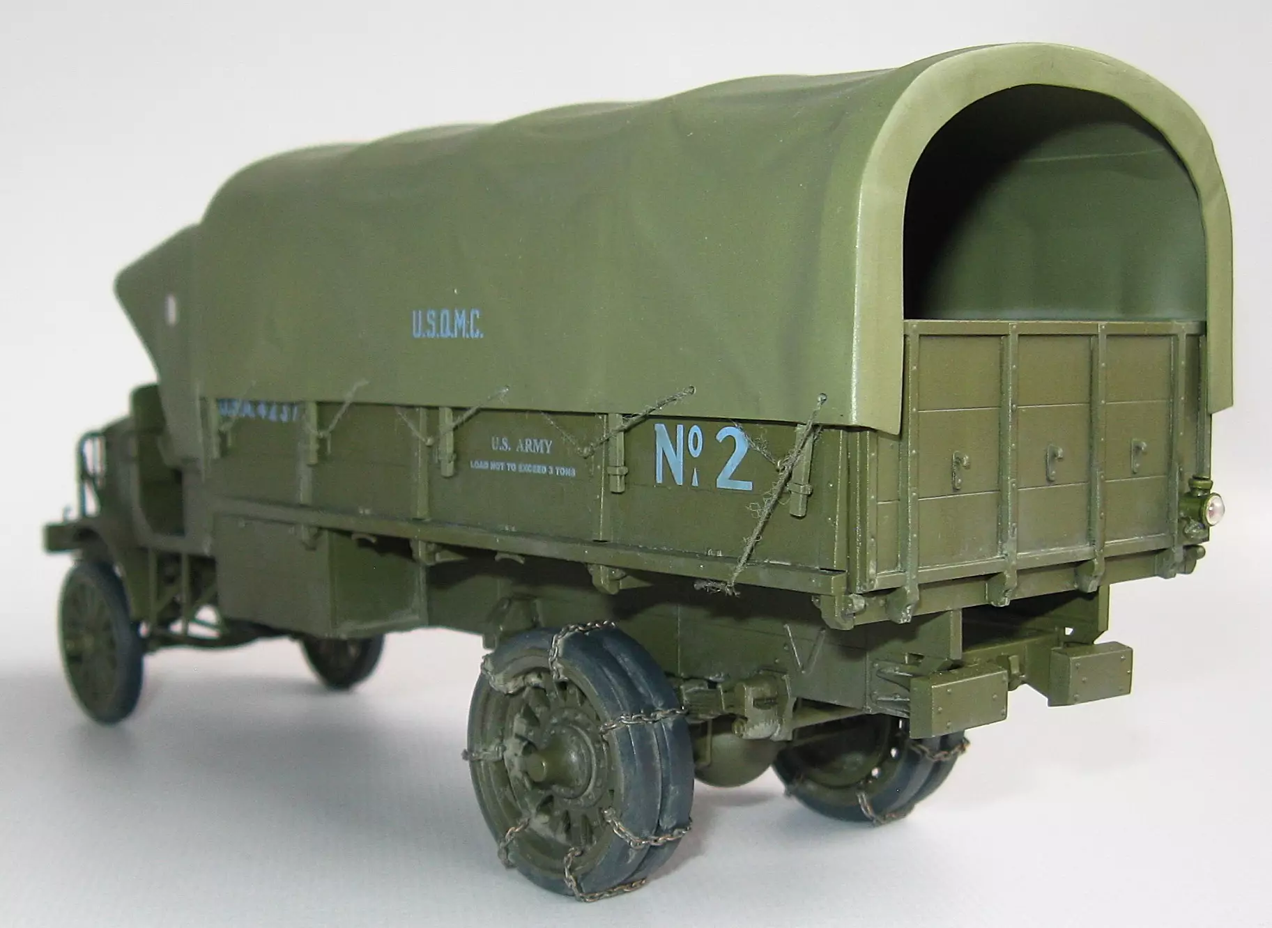 Сборная модель лесовоз с прицепом-роспуском 43204-10