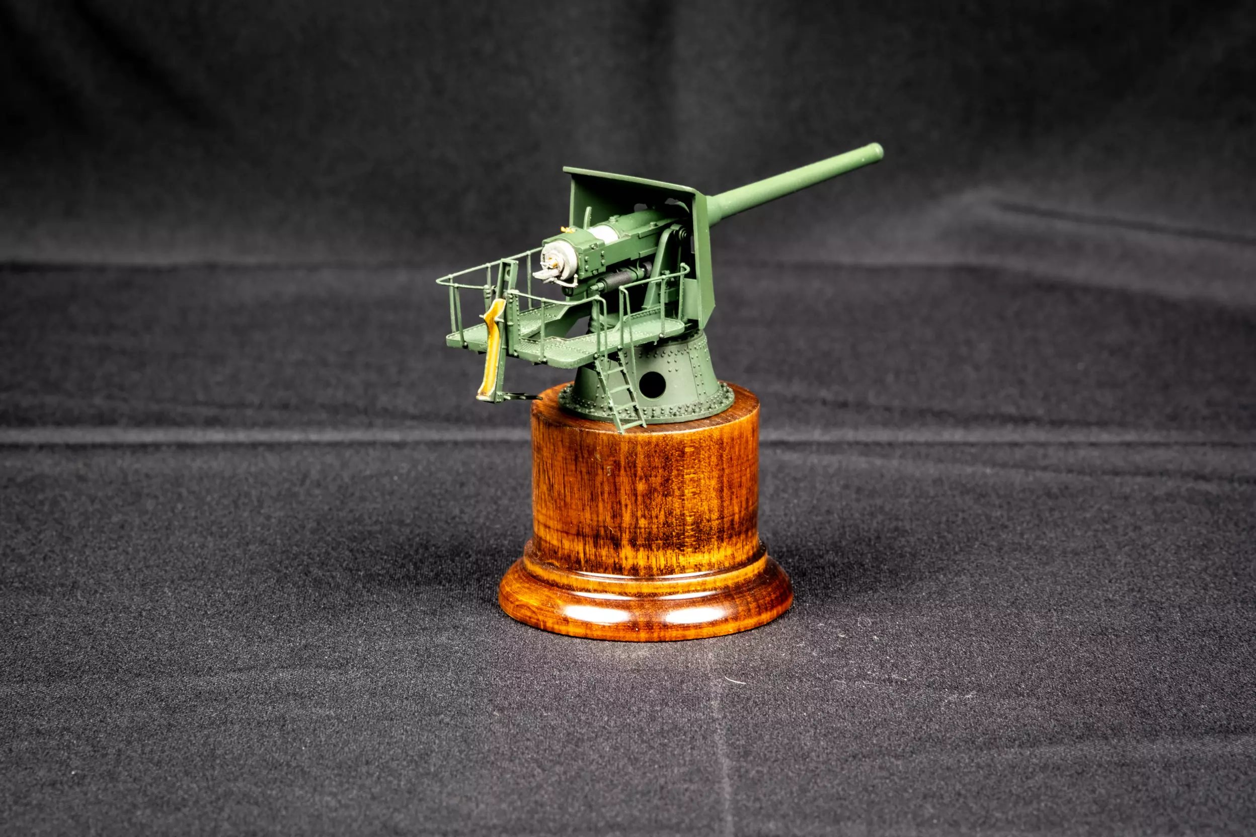 Сборная модель лесовоз с прицепом-роспуском 43204-10