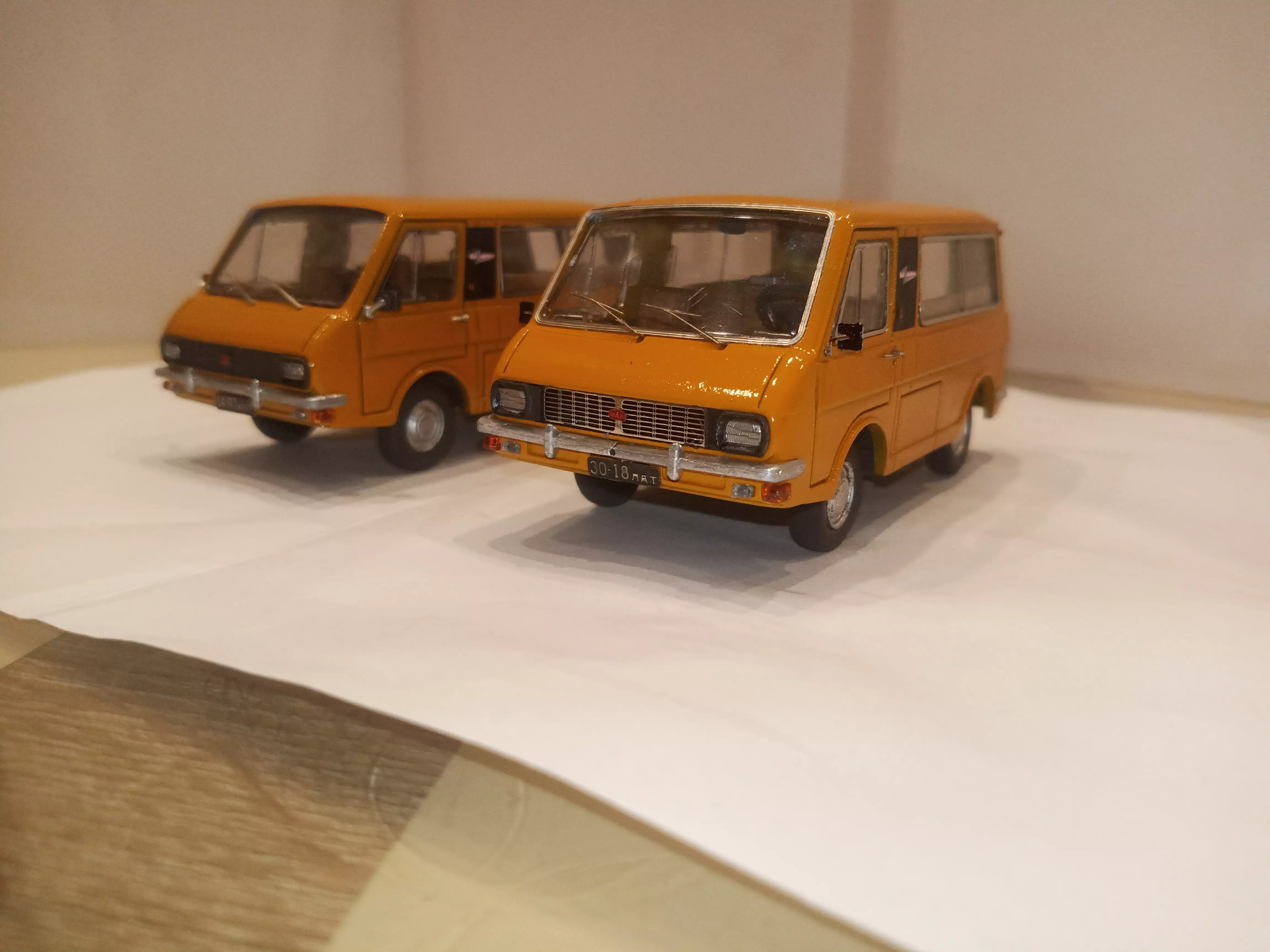 Сборная модель лесовоз с прицепом-роспуском 43204-10